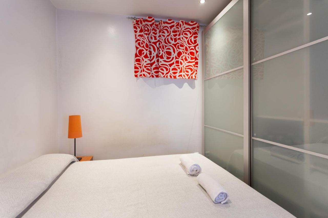 Aparteasy - Turo Park With Lovely Balcony برشلونة المظهر الخارجي الصورة