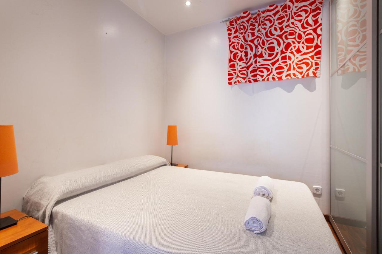 Aparteasy - Turo Park With Lovely Balcony برشلونة المظهر الخارجي الصورة